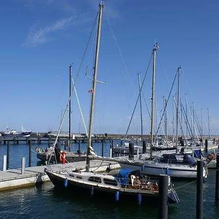 Bel Etage In Der Amelie Am M Villa Sassnitz