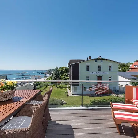 Bel Etage In Der Amelie Am Sassnitz